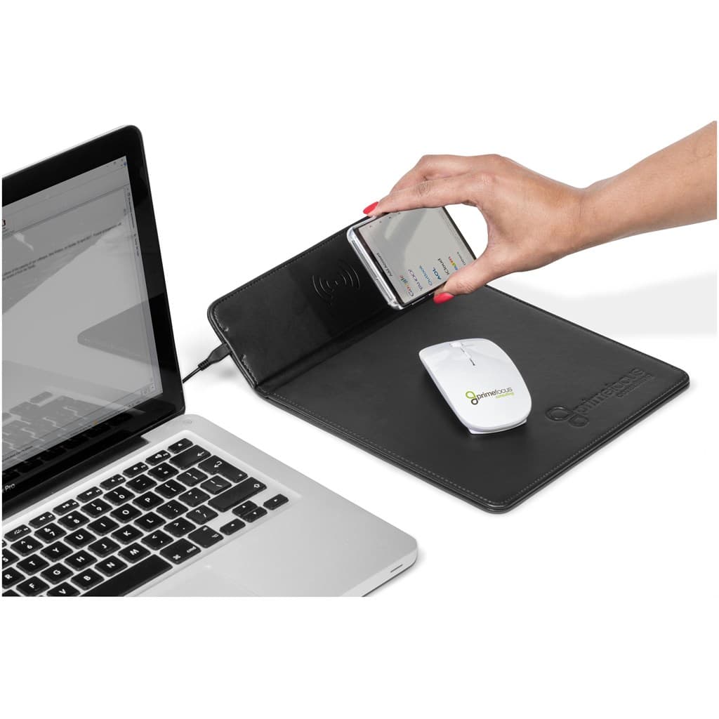 Altitude Ashburton Wireless Charger Mouse Pad