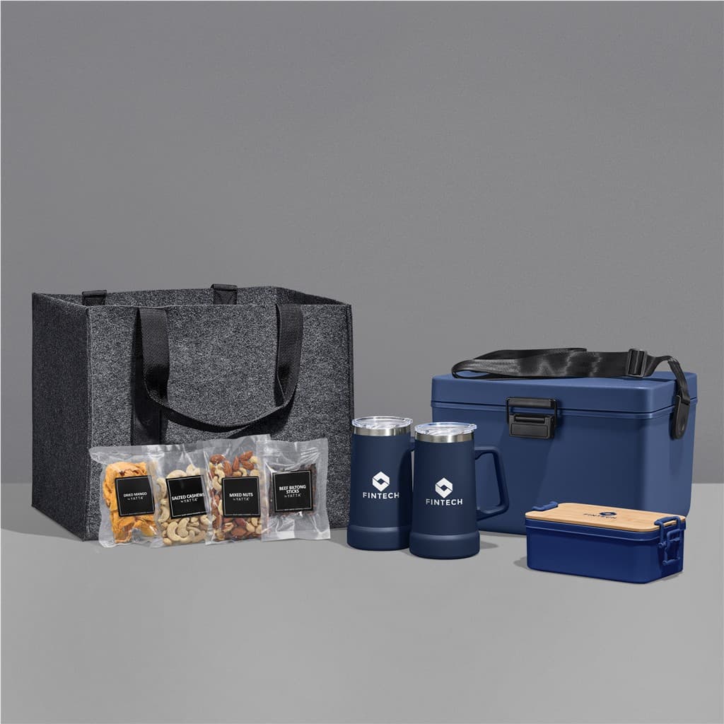 Yatta Distinguished Details Hamper